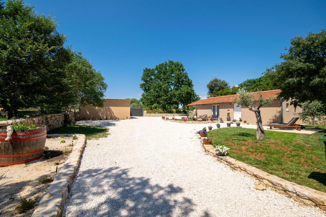 Villa Old Oak Holiday House à Rovinj Extérieur photo