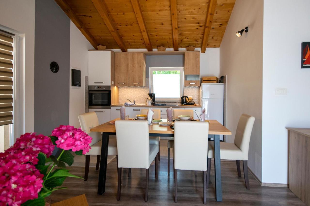 Villa Old Oak Holiday House à Rovinj Extérieur photo