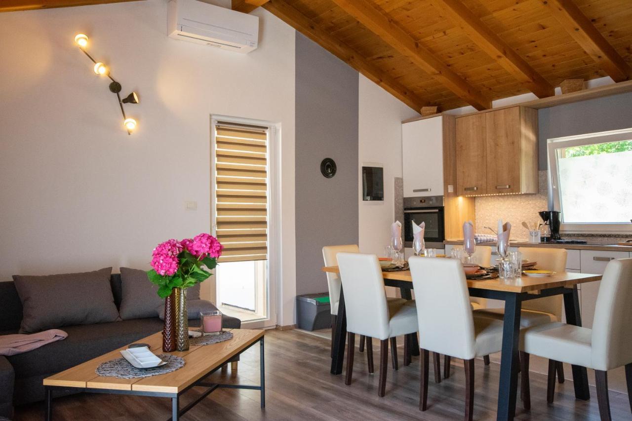 Villa Old Oak Holiday House à Rovinj Extérieur photo