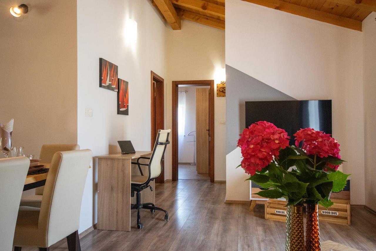 Villa Old Oak Holiday House à Rovinj Extérieur photo